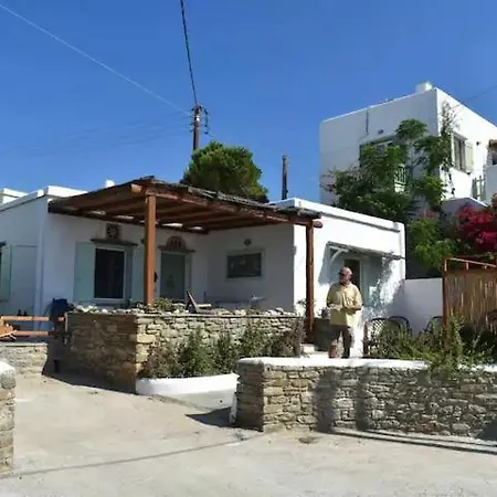 Cycladic אגיוס סוסטיס